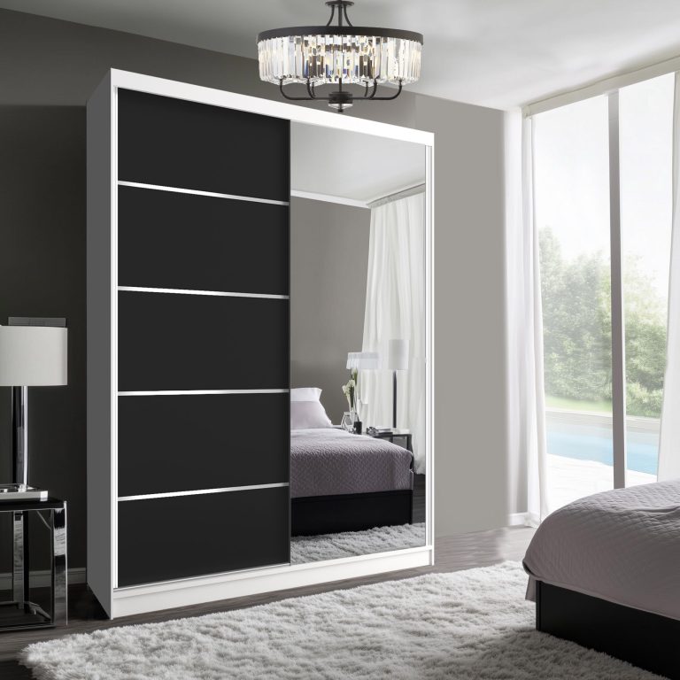 Dressing 133 cm Belini mat negru cu usi glisante cu oglinda si sertare MBP SERENITY SZP6/0/W/B/0/HIAL